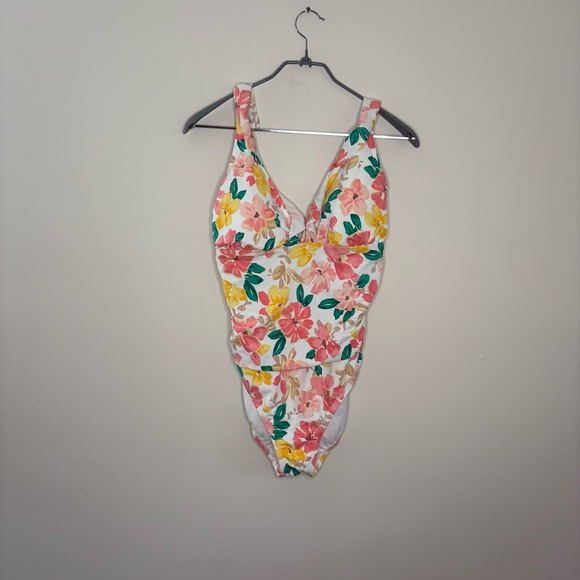 NWOT Women’s XL Time and Tru Floral Swimsuit One piece white - Picture 2 of 10